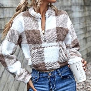 Shein Wm Xs Plaid fuzzy top